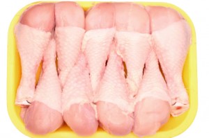 Raw chicken drumsticks